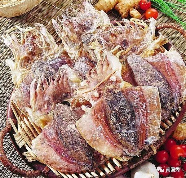 三亚有什么特产，三亚特产都有什么东西（海南：当地很具特色的特产）