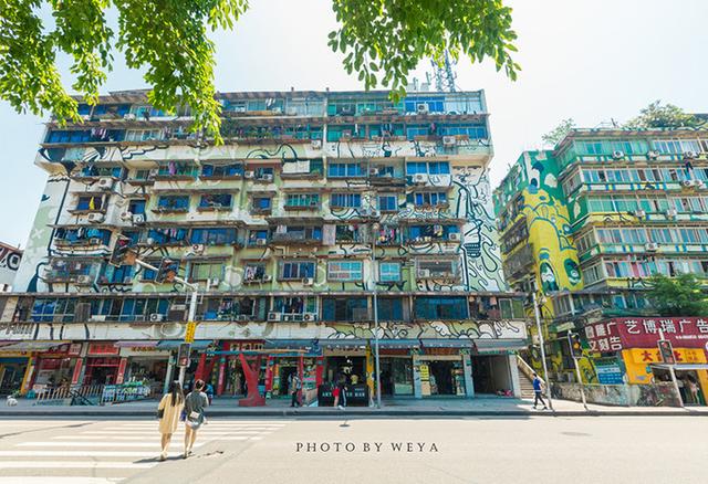 重庆旅游必打卡景点，来重庆游玩必打卡的几处景点