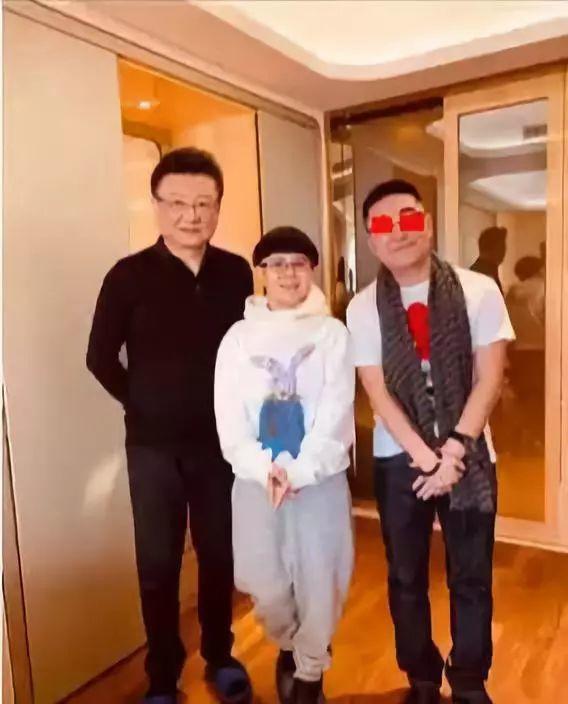 王宁现在几岁了，54岁王宁近照曝光