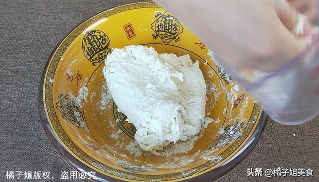 和面的技巧与手法教程，和面技巧：3个小妙招告诉你