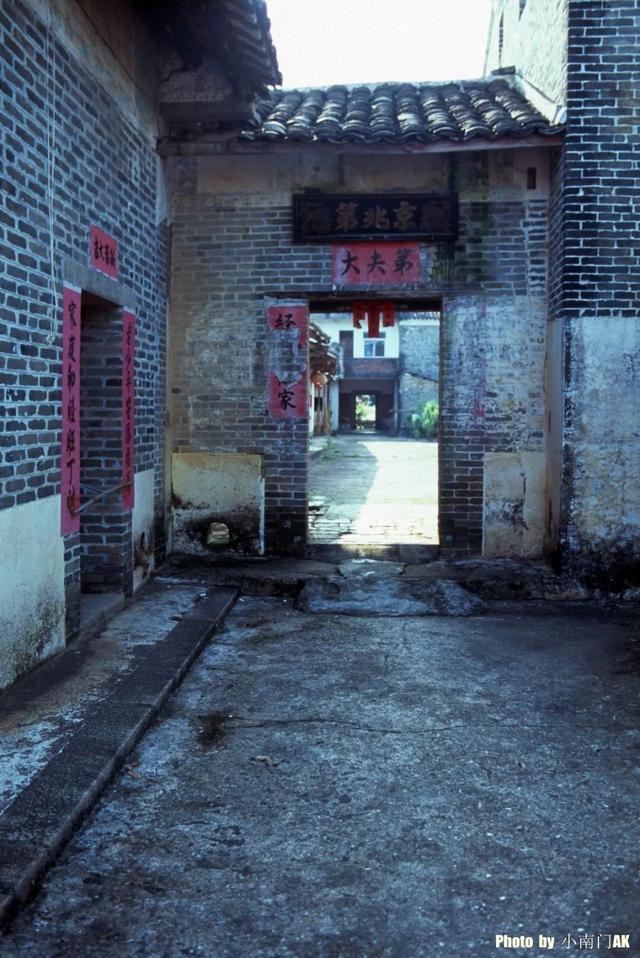 客家人属于哪个民族，客家人是哪几个民族的人（客家人属于哪族人）