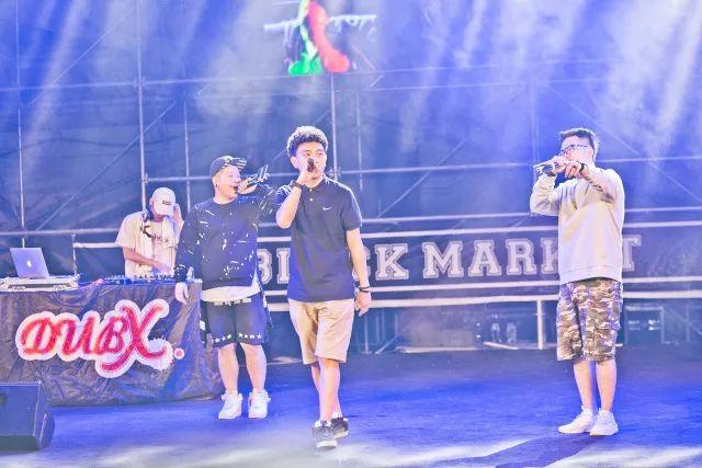 丹镇北京百度百科，丹镇北京正在崛起