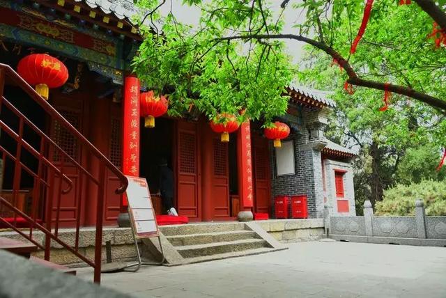 爬泰山都需要去哪些地方，没去过这些地方