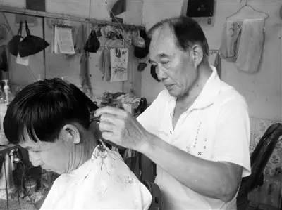 310开头的身份证，这些事你应该还记得（身份证号310开头的是哪个地方）