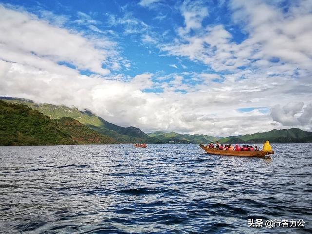 泸沽湖详细介绍，那些藏在春日里的诗意美景