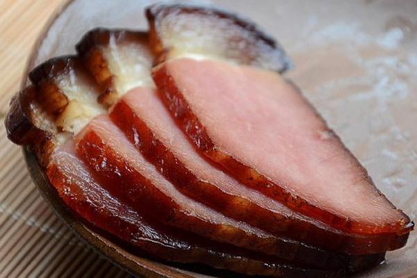 四川腊肉制作方法和配方，四川腊肉制作方法解密