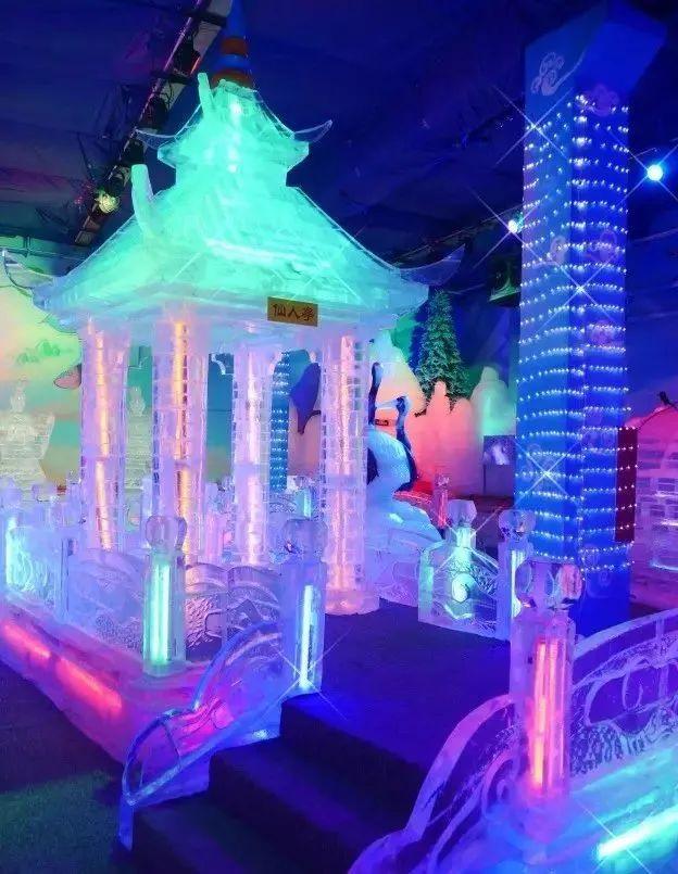 山东哪里有冰雪大世界，山东青州游客冰雪世界享清凉