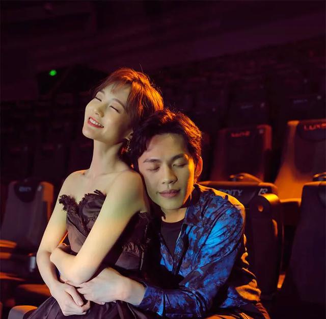 情人节送什么采访了50位浪漫男女，仅有10位懂得情人节玫瑰花语，会说超暖情