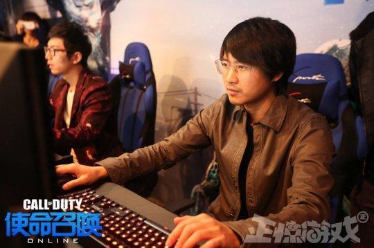 韩寒简介资料，韩寒的彪悍的游戏人生