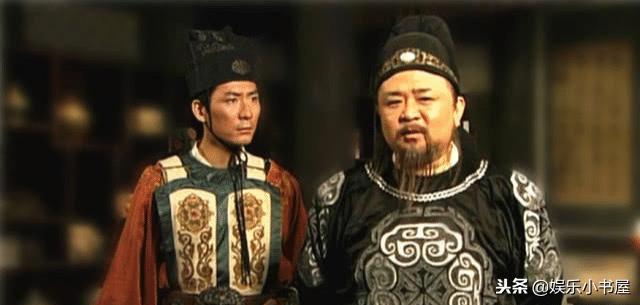 神探狄仁杰如燕入狄府，神探狄仁杰投靠狄公的