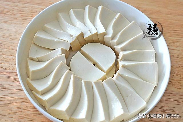 超美味的豆腐做法20道菜任你选，试试加点这食材上锅蒸
