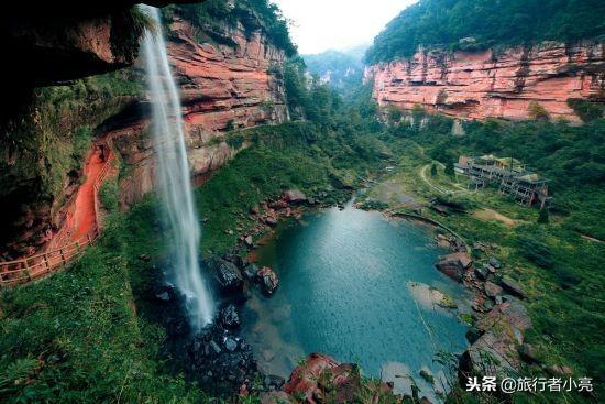 重庆旅游必去景点排名，重庆十佳旅游景点排行榜（重庆十个景点都值得一去）