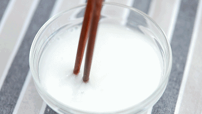 挂糊用什么淀粉，勾芡挂糊用土豆淀粉还是玉米淀粉