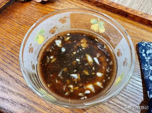 万能蘸料汁做法简单，拌鞋底子都好吃的7款万能蘸汁酱料大公开