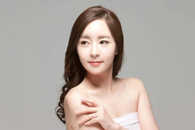 女性私护护理液保湿，原快手美妆总经理创办私护潮趣品牌
