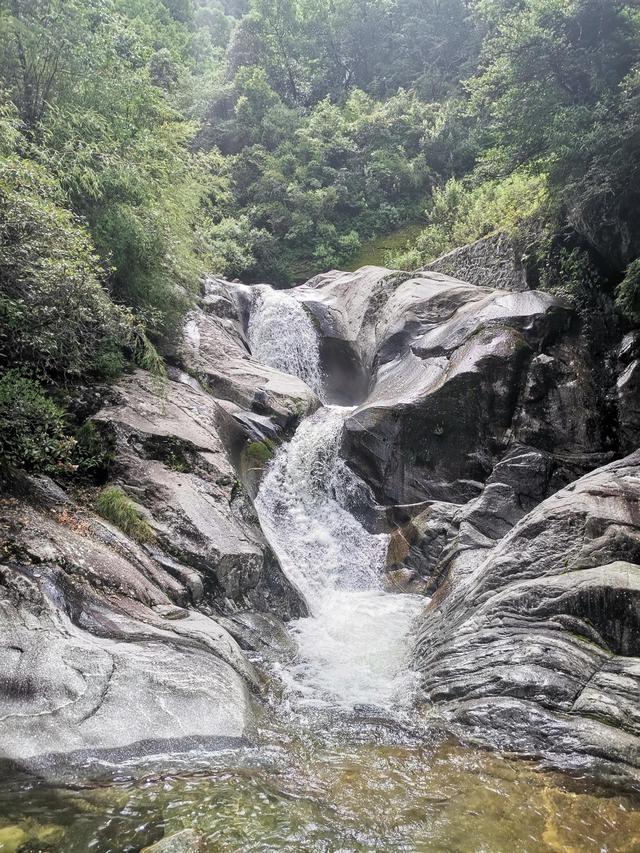 大理苍山游玩攻略，大理苍山旅游攻略自助游（大理苍山游玩攻略）