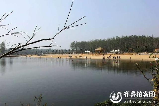 菏泽学院图书馆，大美菏泽风景（菏泽学院与潍坊学院分析对比）