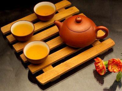 泡茶的水温度多少最好，泡茶温度对照表（泡茶水温多少度合适）