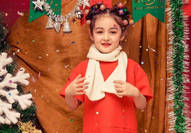 风起霓裳幼年琉璃扮演者，小琉璃10岁就长相太萌
