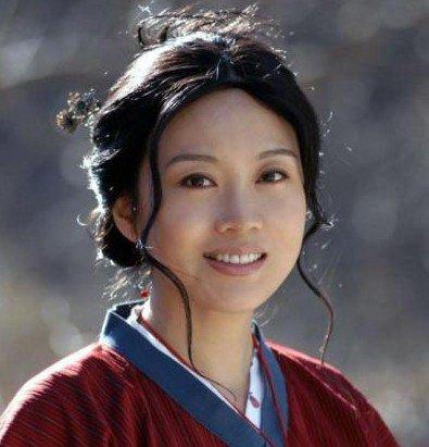 影视演员闫妮个人简历，余男：我们的四十岁不是豆腐渣