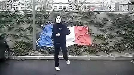 t1m鬼步舞背景音乐，鬼步舞是不是都有几种