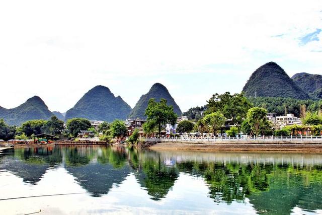 去了才知道说阳朔山水甲桂林，桂林旅游阳朔自由行攻略