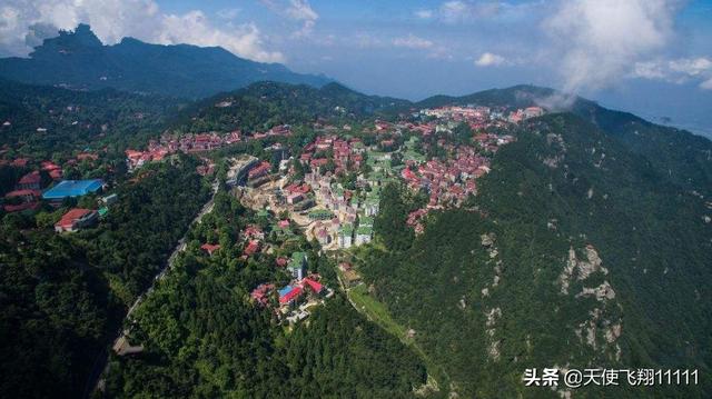 庐山文化景区，庐山无愧中国第一个世界文化景观遗产