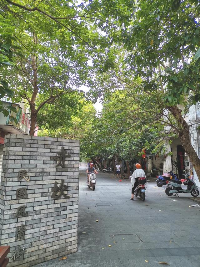 广东湛江旅游攻略，湛江旅游攻略最全攻略（广东省湛江市赤坎区十大景区有哪些）