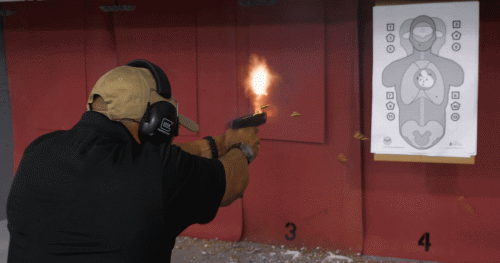 95半自动步枪，95式自动步枪射程是多少米（95步枪仅凭这一特点就足以跻身世界名枪之列）