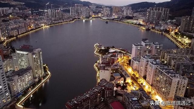 云南养老买房子哪里最好，云南省最适合养老居住的地方（云南有一座低调的旅居养老城市）
