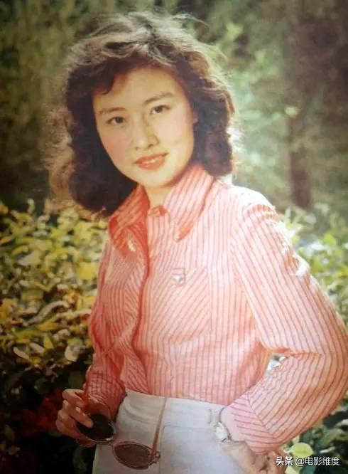 杜志国杜淳是什么关系，离婚之后和儿子一起生活