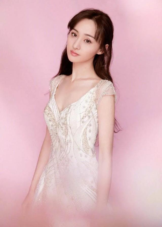 女神高端生日蛋糕图片,女孩生日蛋糕网红款 简单