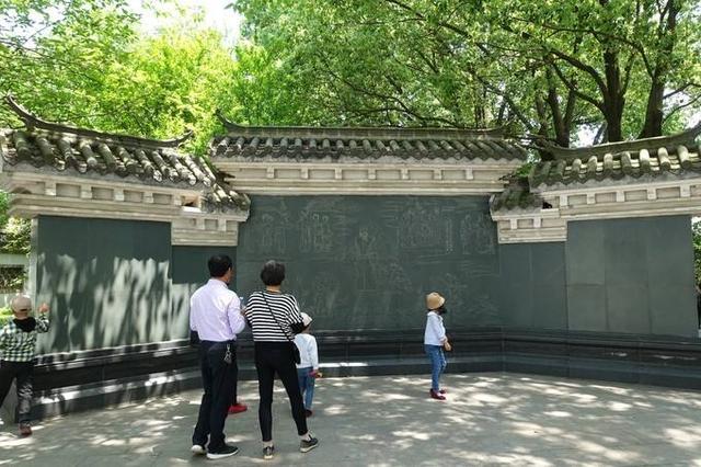 桐城六尺巷景区介绍，安徽桐城六尺巷