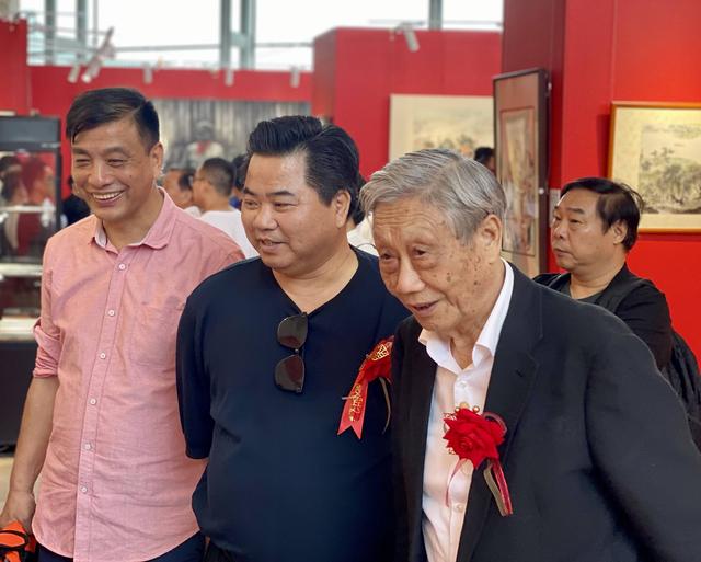 鹰画得最好的画家，书画双绝久负盛名