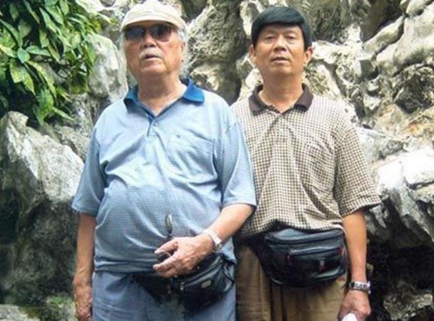 成龙同父异母兄弟身世，成龙回安徽老家认祖归宗