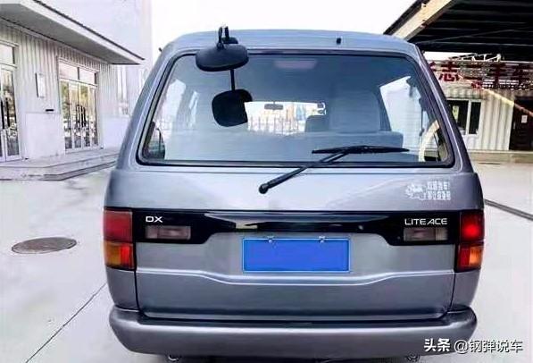 进口丰田小霸王，93款丰田小霸王参数（1.8升引擎+后驱+“小霸王”同款驾驶舱）