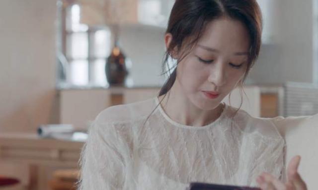 郭涛谈婚姻状况，郭涛：娶小17岁圈外妻子