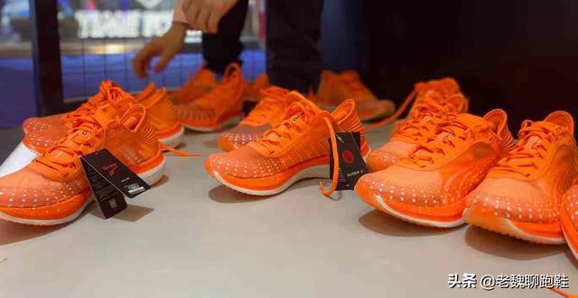 十大最值得入手的跑鞋，想买鞋的先等等