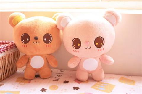 表白送礼物送什么礼物，能顺利赢得她的心？