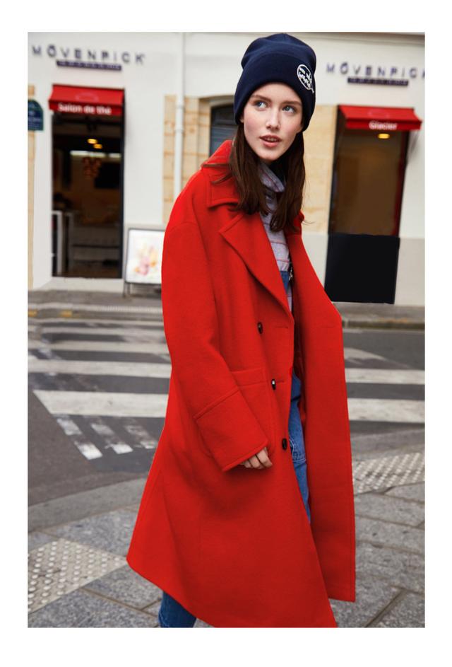 獭兔毛大衣怎样搭配，本命年就是要红