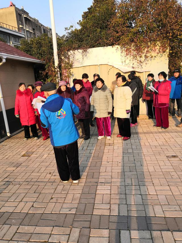 苏轼赠刘景文图，苏轼创作的勉励诗