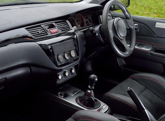 科林麦克雷2005，三菱evo真的有2000匹马力吗