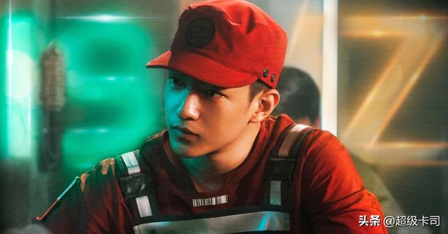 韩朵朵的扮演者，上映前被质疑会拖垮电影（流浪地球电影里面人物）