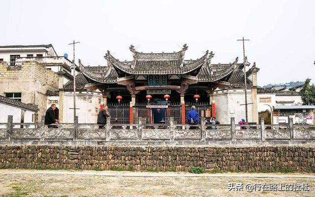皖南旅游十大景点排名，<安徽旅游景点排名前十名大全>