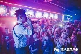 为什么陈伟霆总是唱野狼disco，土了陈伟霆火了撒贝宁的