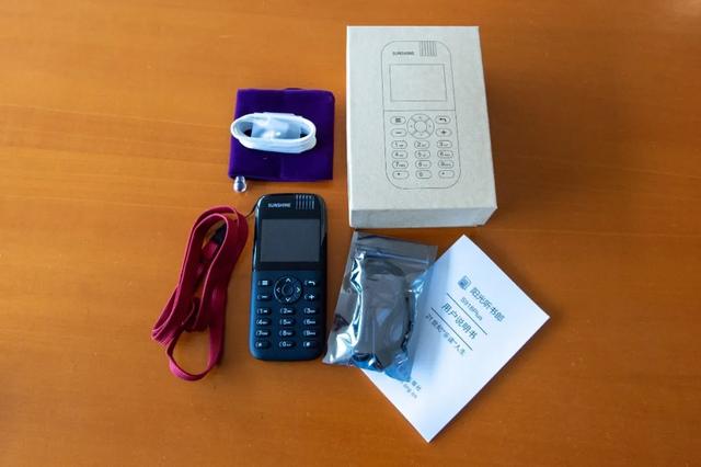 上海浦东图书馆阅览室，浦东图书馆明起有序恢复阅览服务