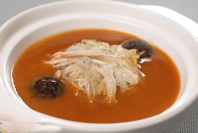 鱼翅煲汤的做法，正宗鱼翅煲汤做法