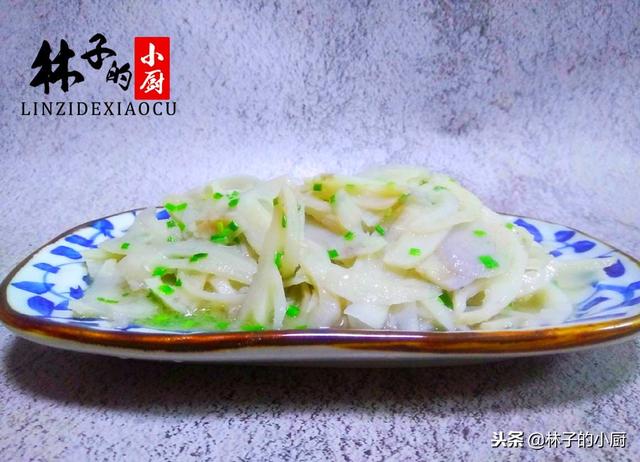 炒藕片需要焯水吗，炒莲藕要不要提前焯水（直接炒和先焯水都不对）