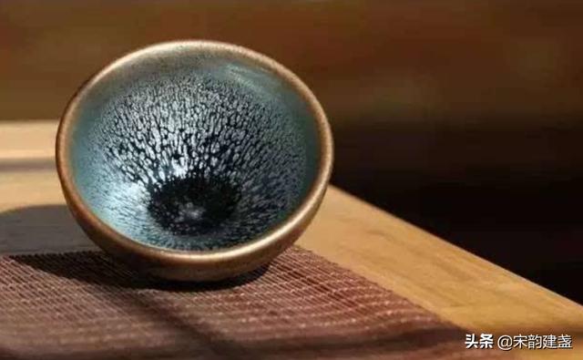 茶盏和建盏的区别，建盏和茶盏的区别在哪里（茶杯、茶盏、茶碗到底有什么区别）