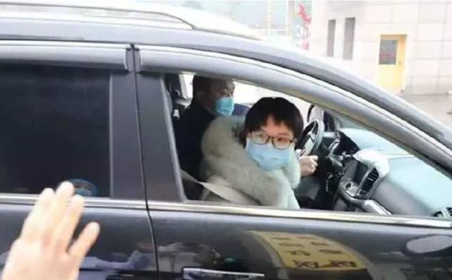 寻亲最感人的母子，感动四兄妹取名